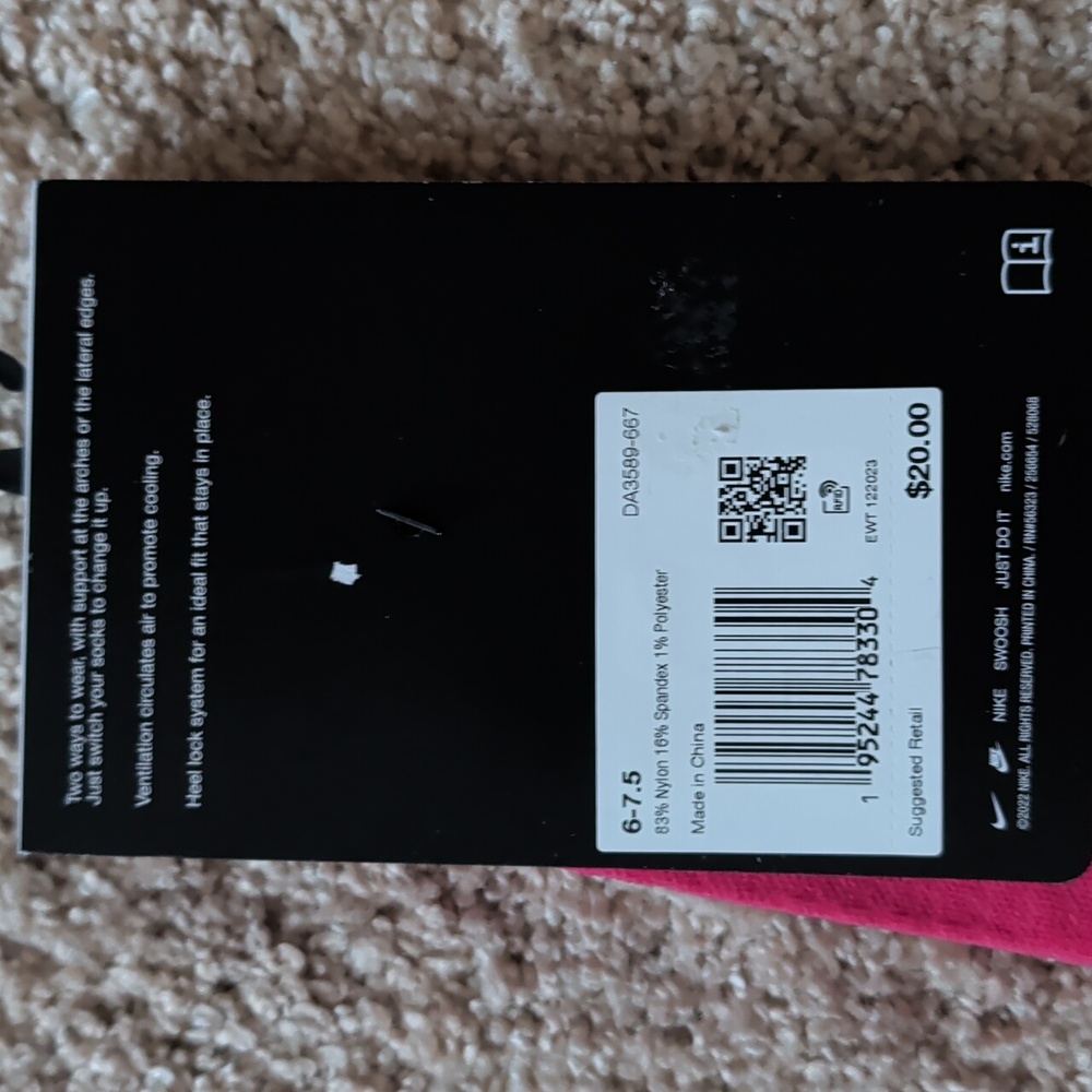 NWT Nike Spark Lightweight Running Ankle Socks Dri-Fit - Picture 4 of 4